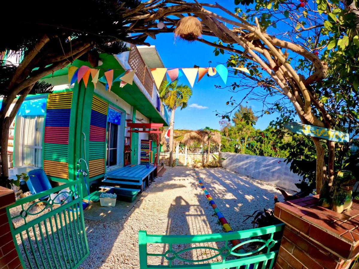 Happy Island Miyako Hotell Exteriör bild